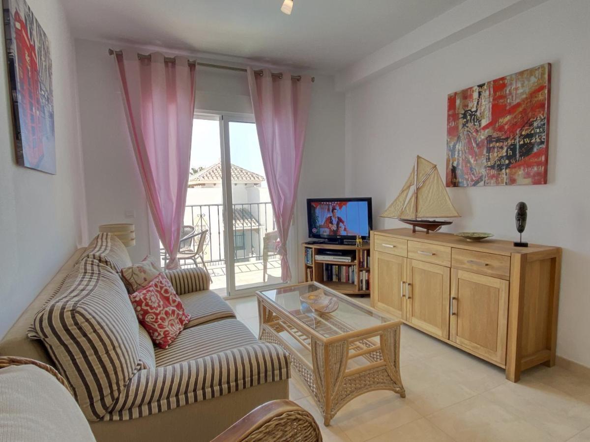 נרחה Chimenea Pinar 2 Apartments Casasol מראה חיצוני תמונה