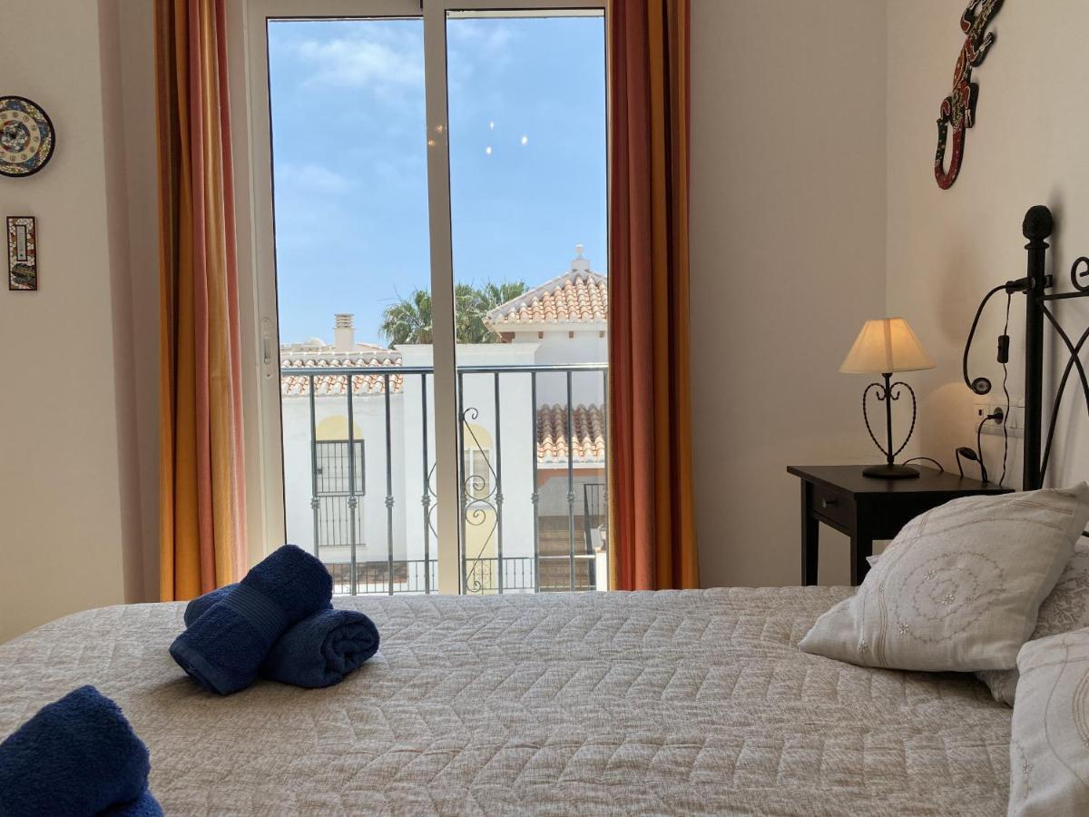 נרחה Chimenea Pinar 2 Apartments Casasol מראה חיצוני תמונה