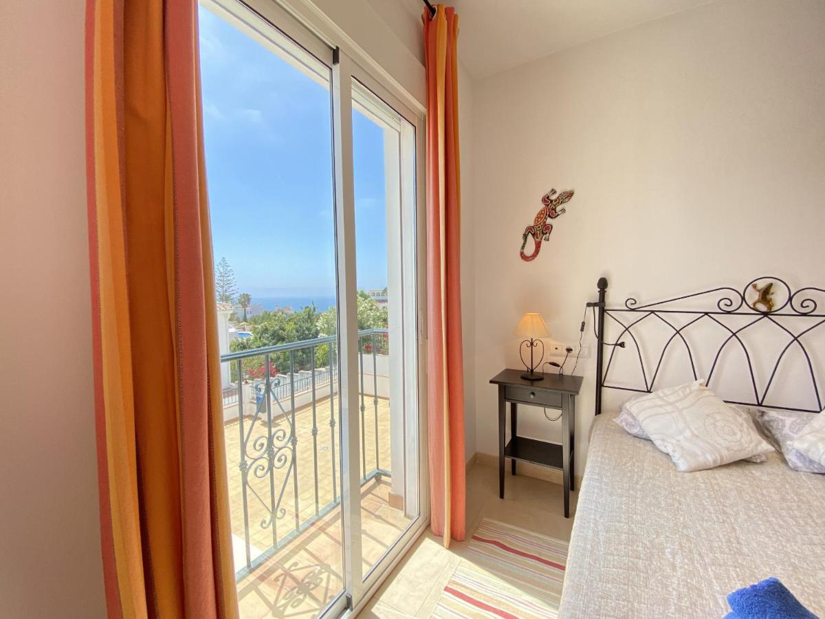 נרחה Chimenea Pinar 2 Apartments Casasol מראה חיצוני תמונה