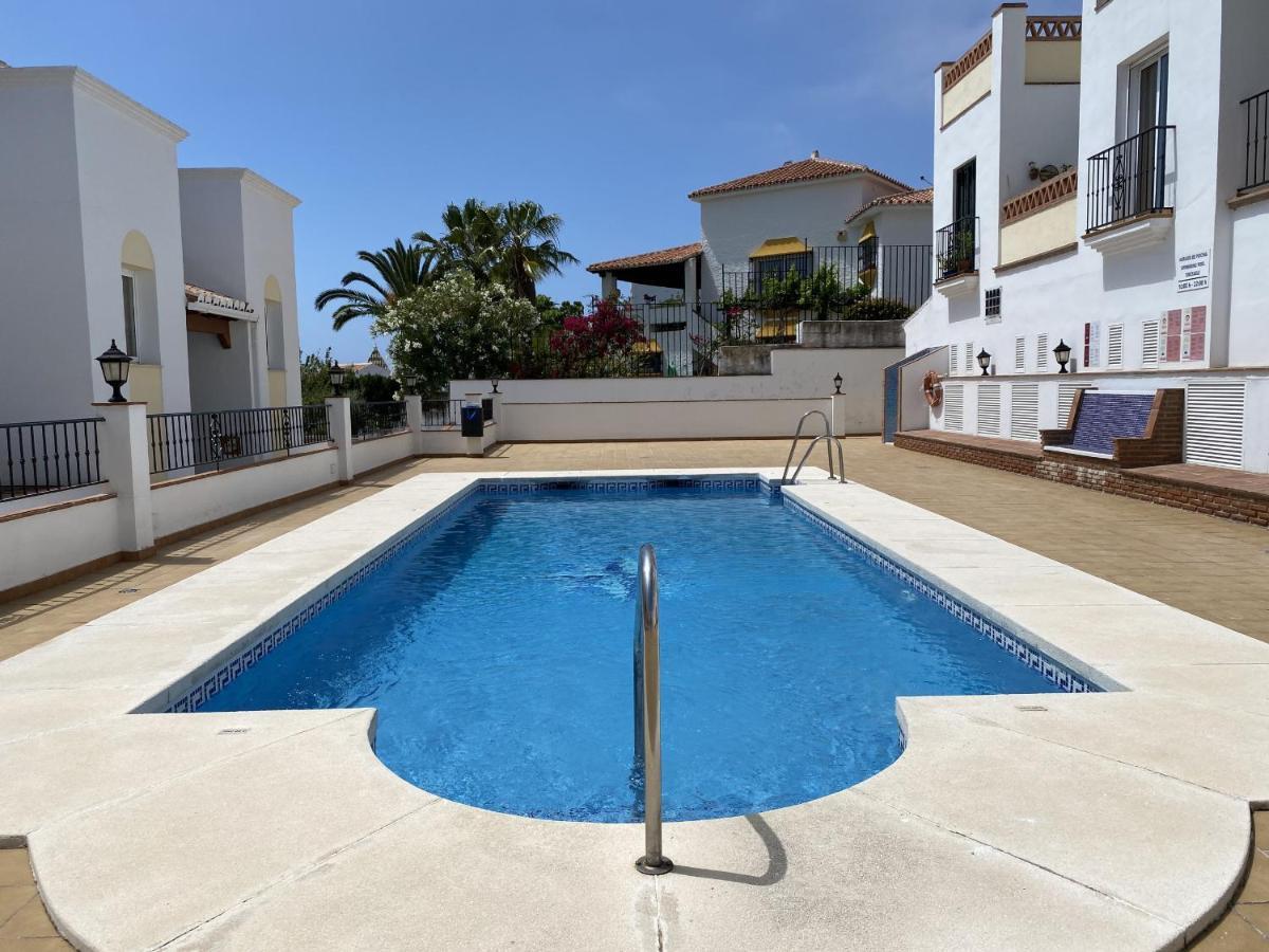נרחה Chimenea Pinar 2 Apartments Casasol מראה חיצוני תמונה