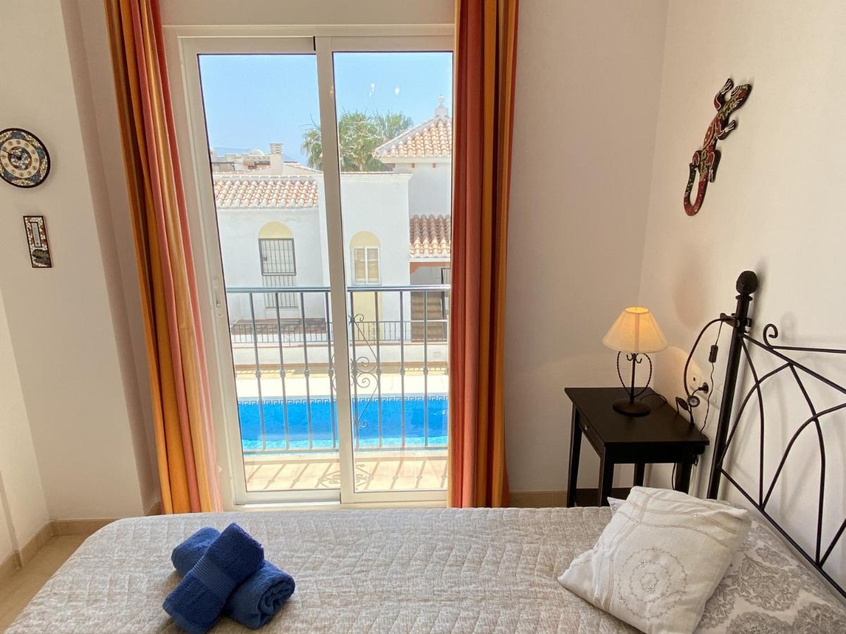 נרחה Chimenea Pinar 2 Apartments Casasol מראה חיצוני תמונה